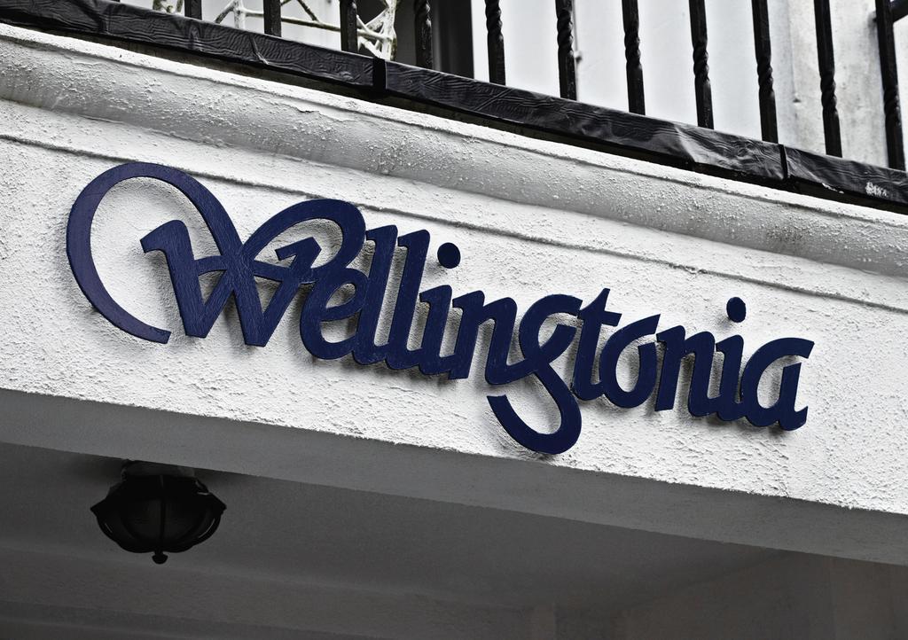 国敦埃芬汉盖特威克酒店 Copthorne  外观 照片