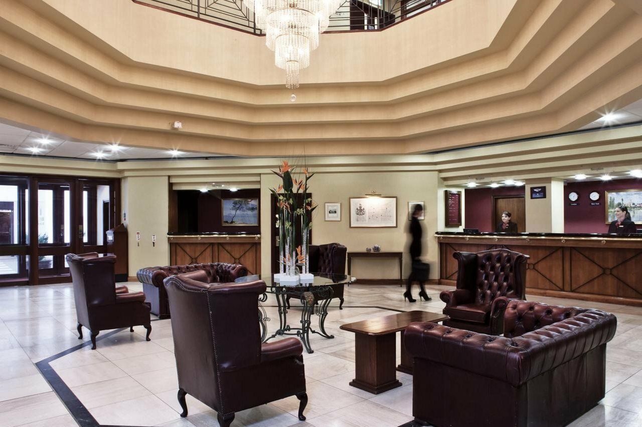 国敦埃芬汉盖特威克酒店 Copthorne  外观 照片